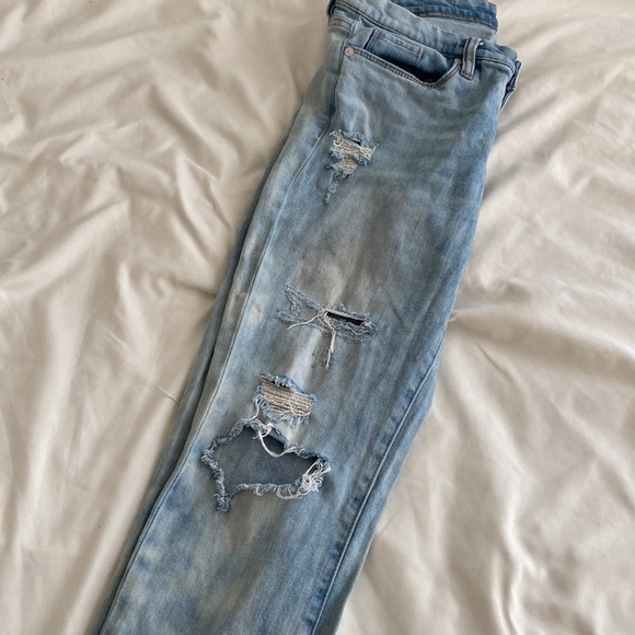Blank NYC Distressed Denim - Picture 6 of 8